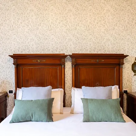Poderi La Rocchetta Luxury On The Hills Of Garda بيت للعطل